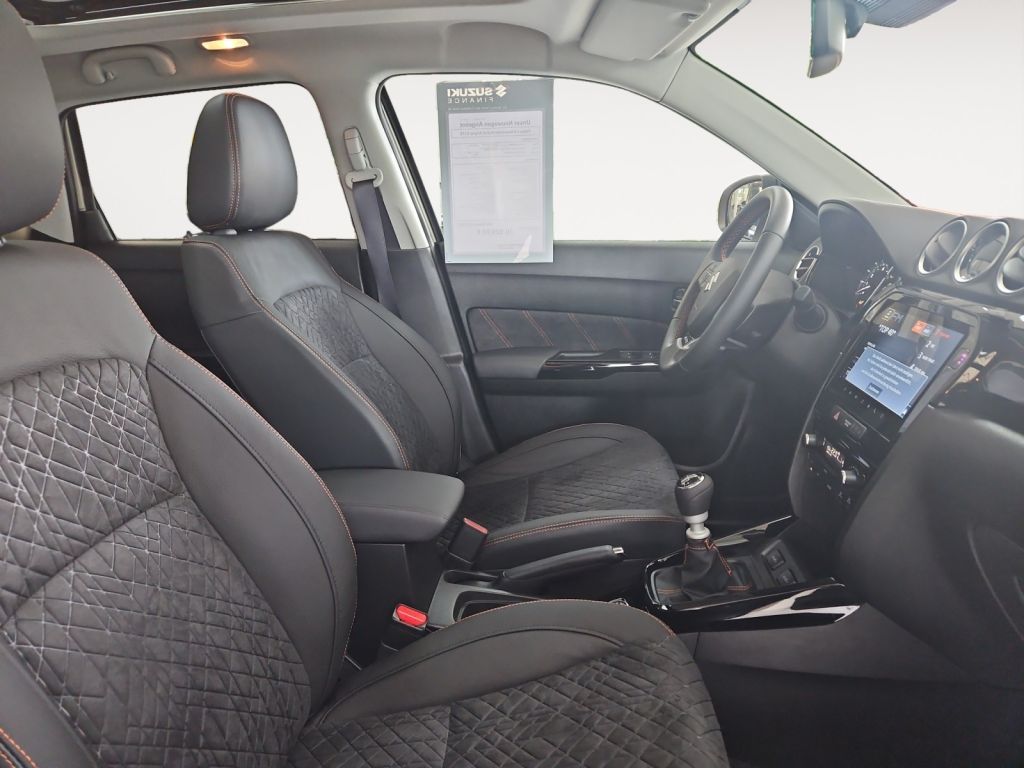 Fahrzeugabbildung Suzuki Vitara 1.4 Boosterjet Hybrid Allgrip Comfort+ X-
