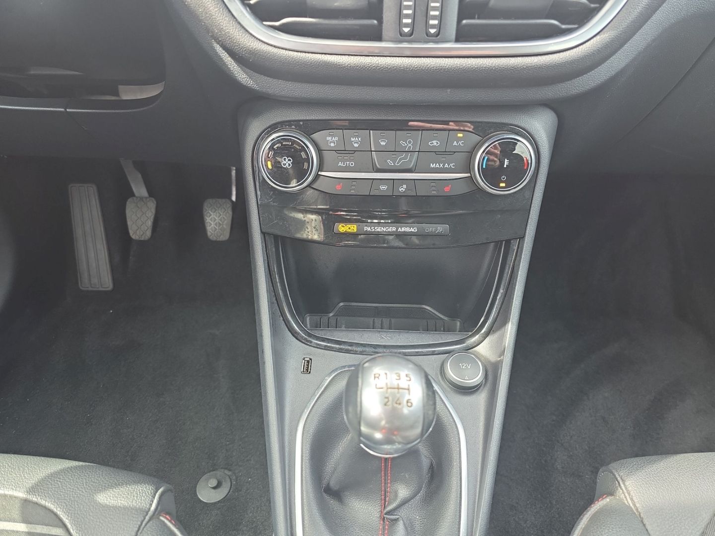 Fahrzeugabbildung Ford Puma ST-Line X AHK B&O Sound Massage LED Navi Di