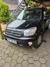 Toyota RAV 4 2.0-l-VVT-i 4x4 Sol Automatik Sol - gebrauchte Toyota RAV 4 aus dem Jahr 2004