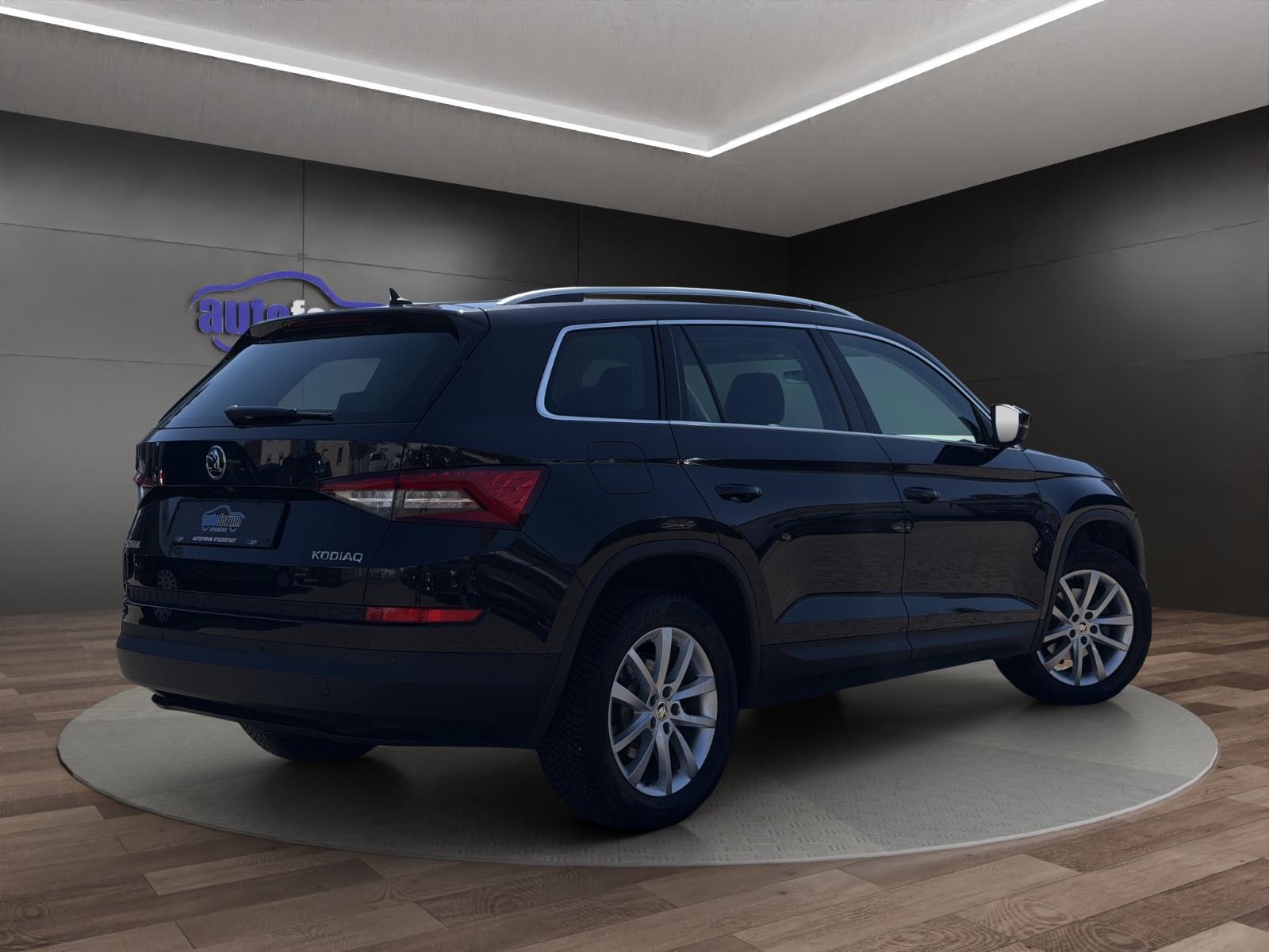 Skoda Kodiaq 7-SITZER°AHK°PANO°LED°NAVI°KAMERA°SHZ