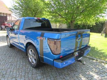 Ford F 150 - 4