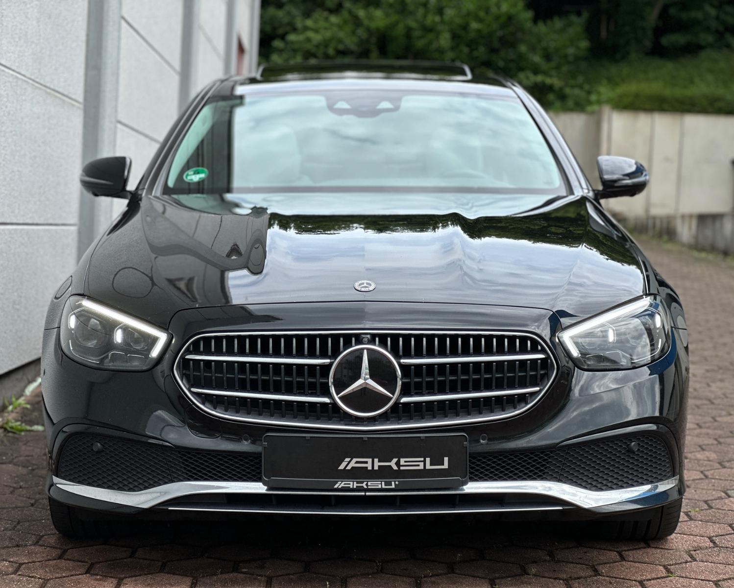 Mercedes-Benz E 300 de°HUD°WIDESCREEN°SHD°MULTIBEAM°360-KAM°19