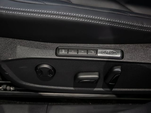 Ford Capri AWD Premium Winter-Paket Pano.-Dach uvm.