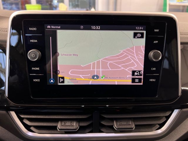 T-Roc R-Line 1.0 TSI LED Navi ACC Allwetter