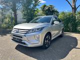 Mitsubishi Eclipse Cross 1.5T-MIVEC Diaman.Ed. 2WD*LANE*18" - Mitsubishi Eclipse Cross in Hamburg