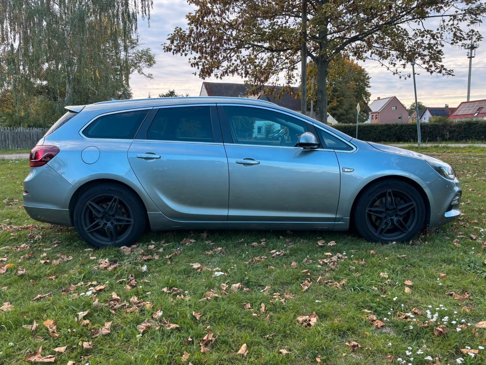 Opel Astra 2015 — двигун 1.956 cm³, 194 HP (143kW)