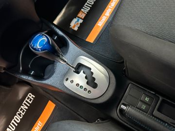 Toyota Yaris Hybrid Life *Navi*Klima*