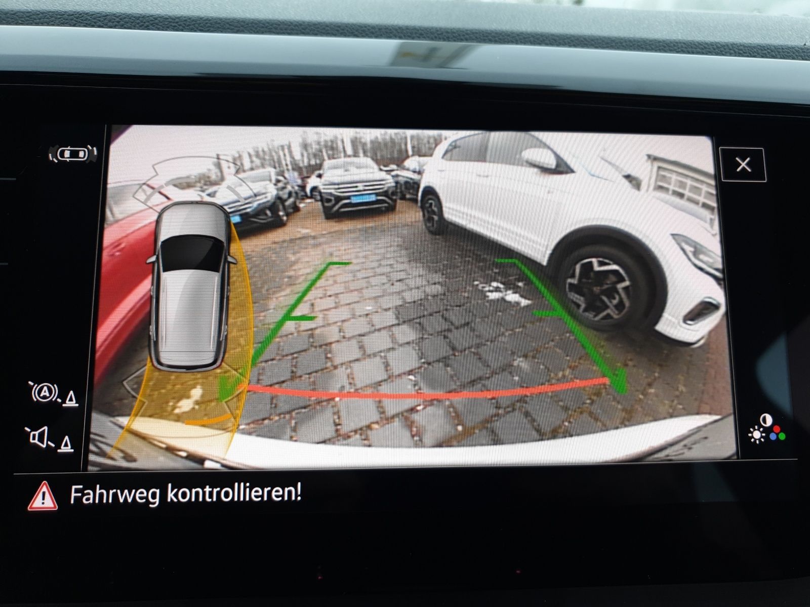 Volkswagen T-Cross - Bild 13