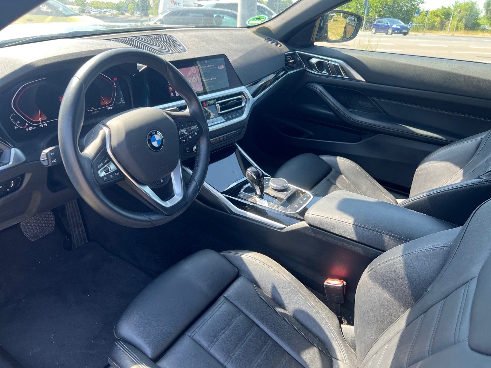 Fahrzeugabbildung BMW 420i Cabrio Open-Air Paket+DrivingAssist+Laserli