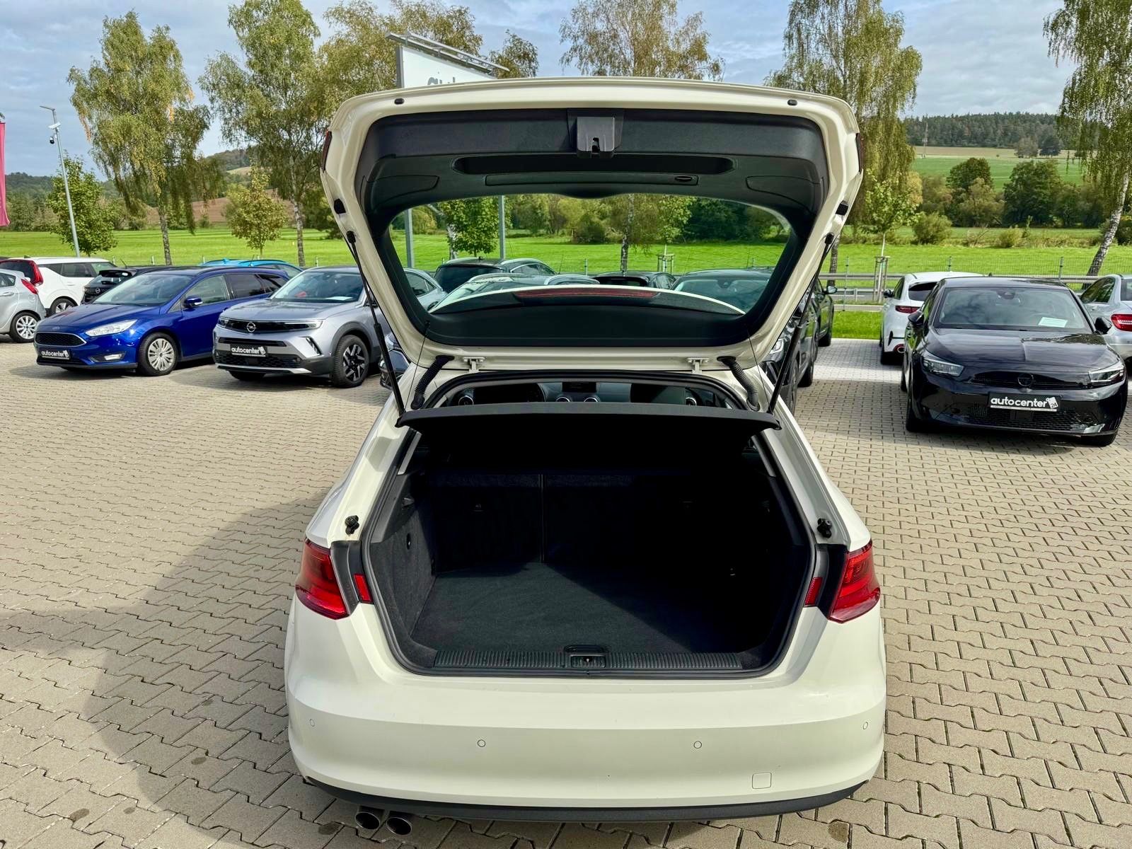 Fahrzeugabbildung Audi A3 Sportback 2.0 TDI°150 PS°Navi°Xenon°Shz°