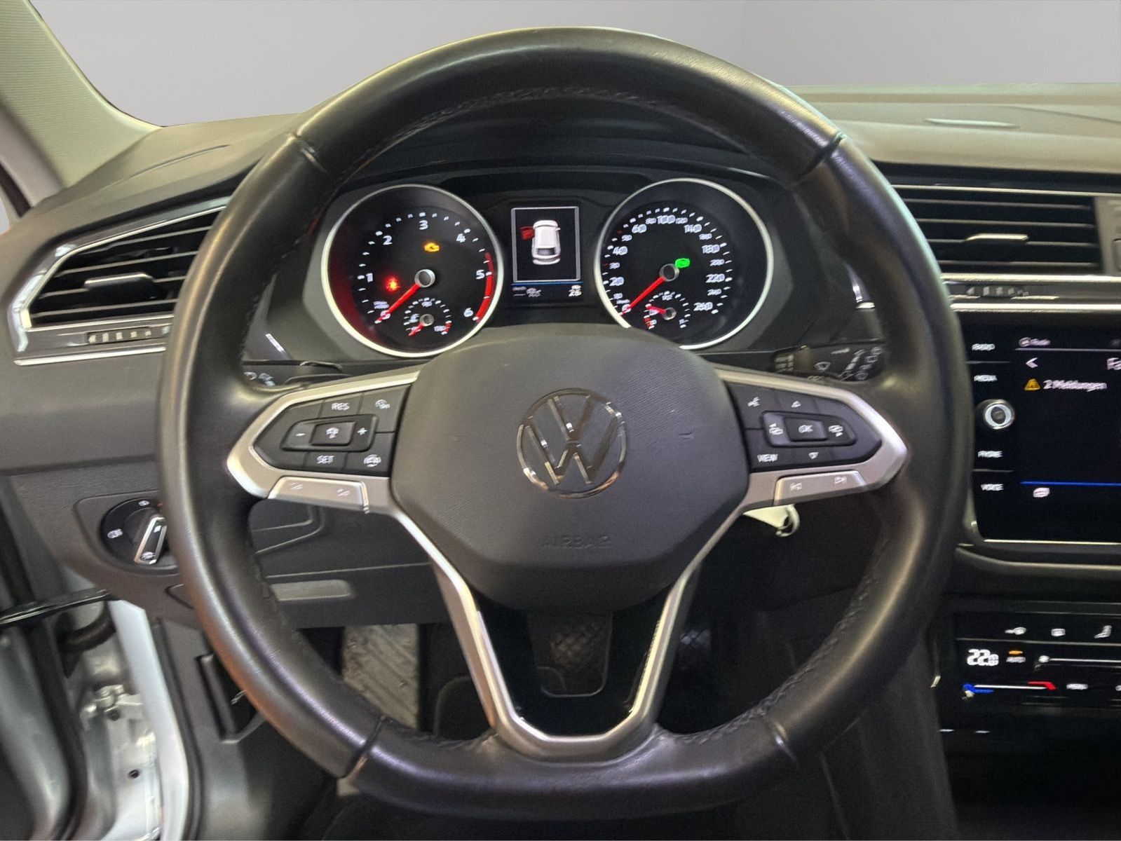 Volkswagen Tiguan - Bild 10