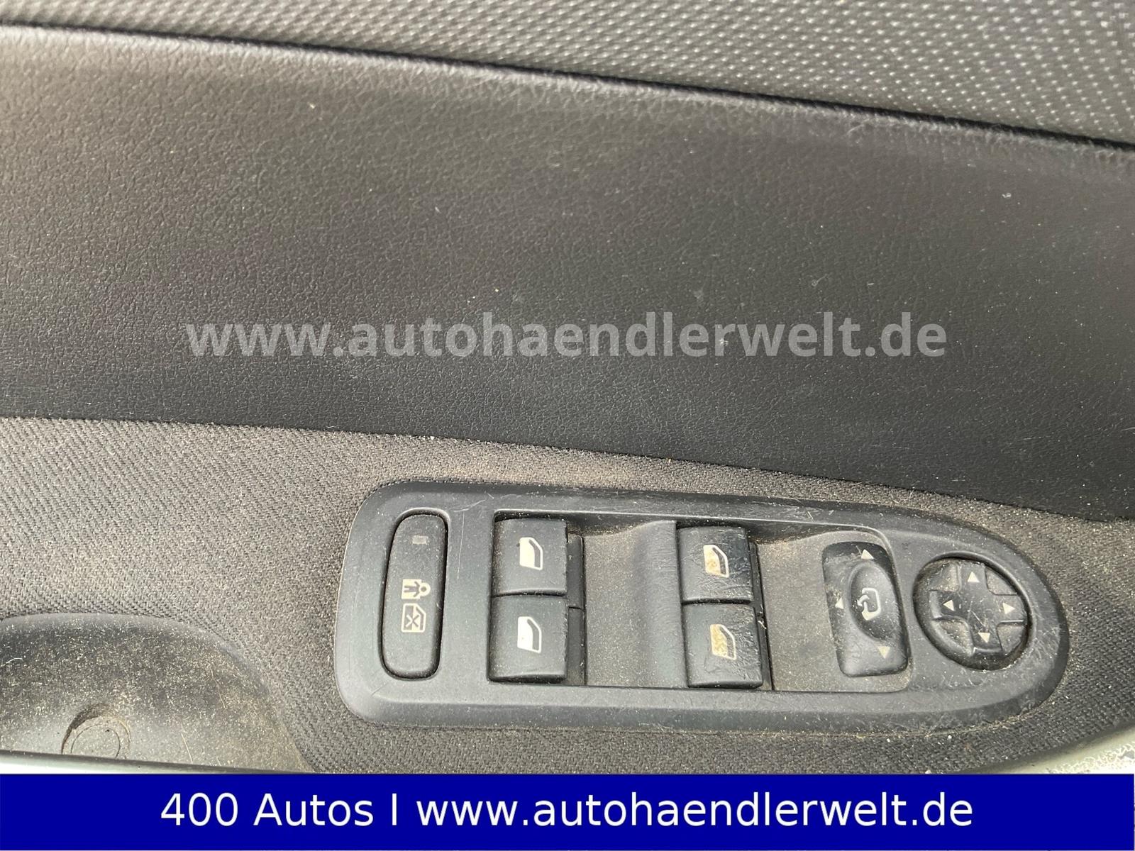 Peugeot 308 2010 — photo 15