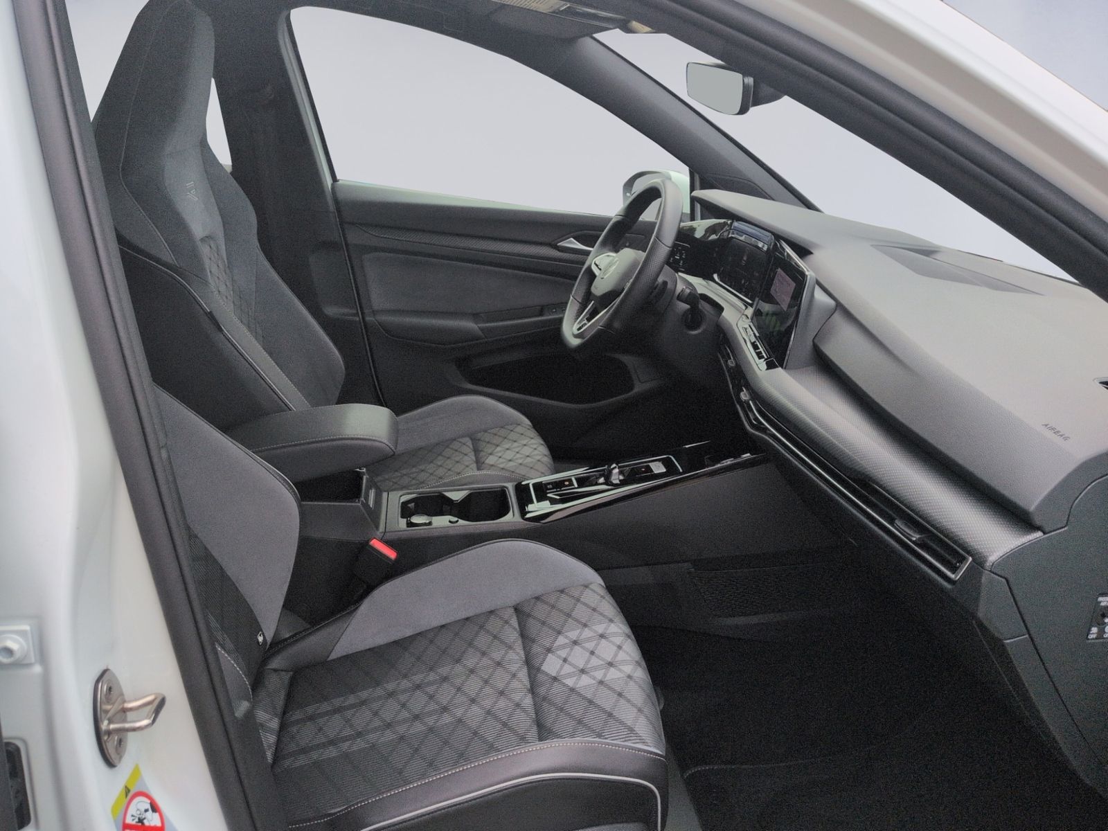 Golf VIII 1.5TSI DSG R-Line NAVI+SHZ+CLIMATRONIC