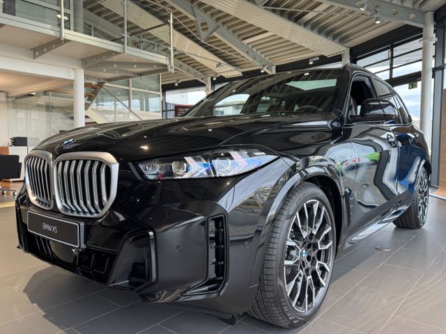 BMW X5 xDrive30d M-Sportpaket AHK/LuftFW/GSD/Int-AL