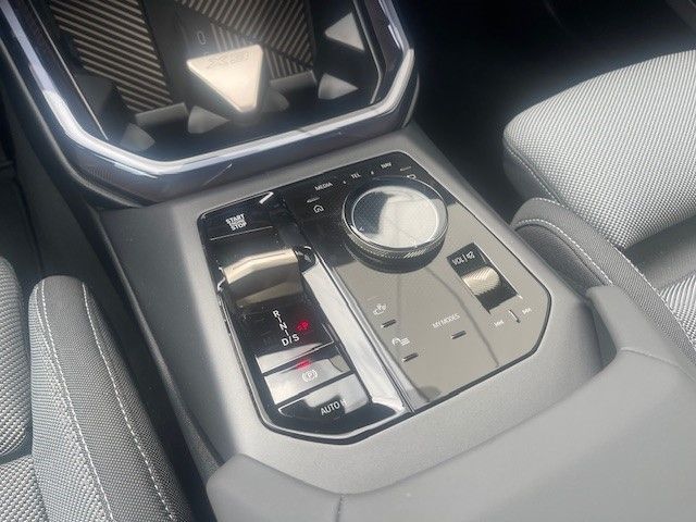 BMW X3 20d xDrive 19'' AHK el.Sportsitze DrivAss Par foto 5