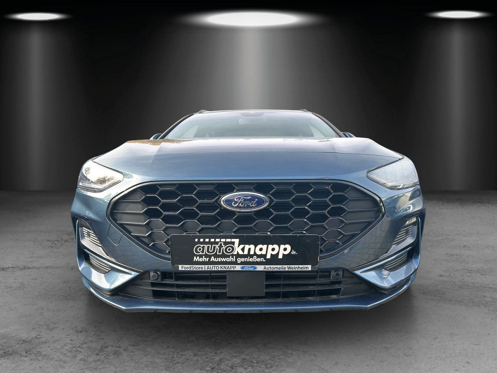 Fahrzeugabbildung Ford Focus 1.0 ST-Line X Aut./LED/ACC/AHK/KAMERA/NAVI