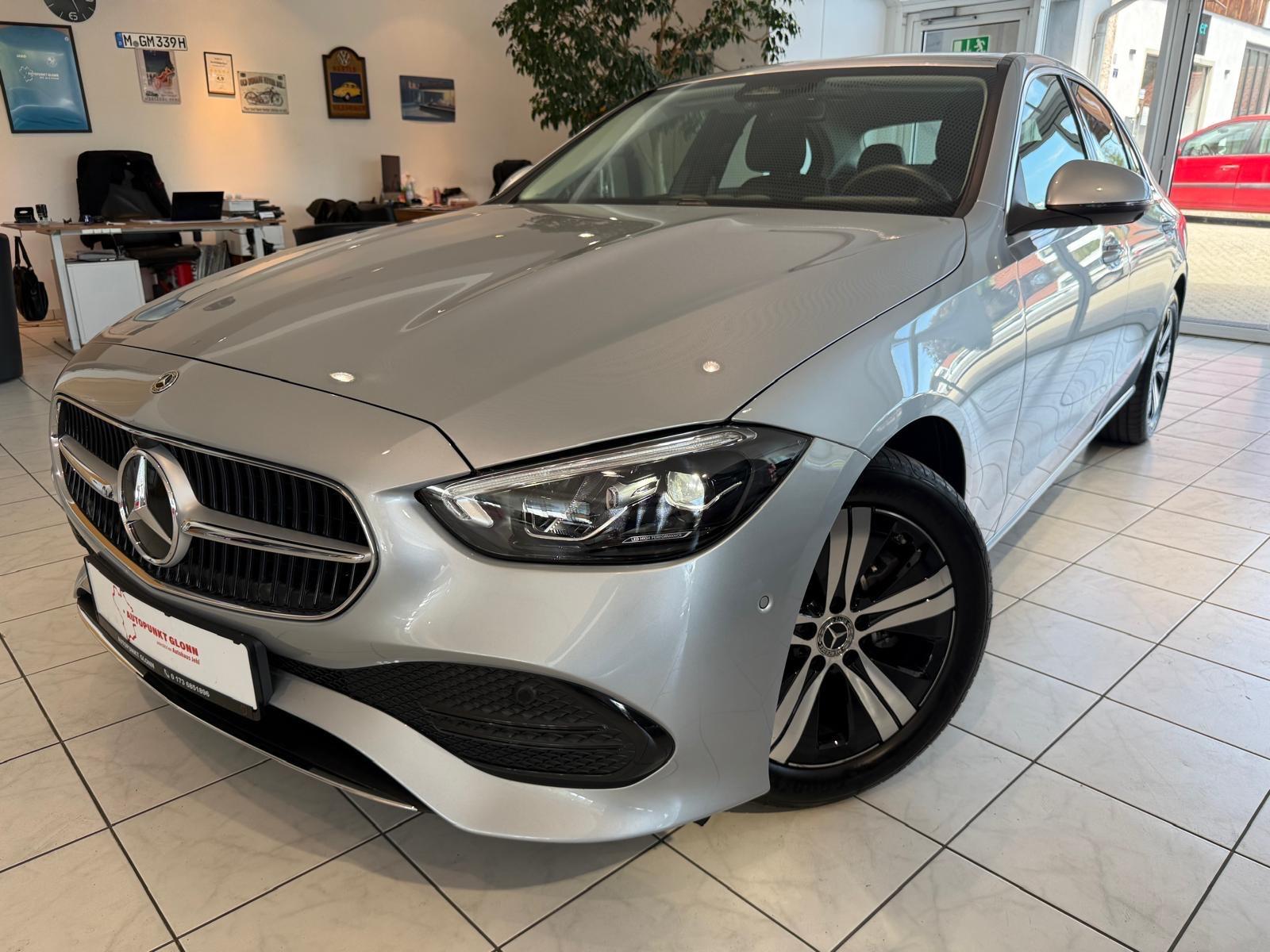 Mercedes-Benz C 220d Limousine|AHK|360°|LED|