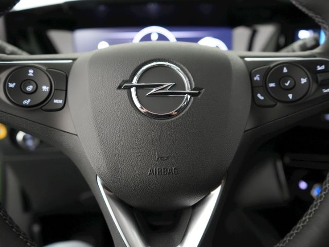 Mokka-e B ULTIMATE 50kWh AT+LED+NAVI+RÜCKFAHRKAM