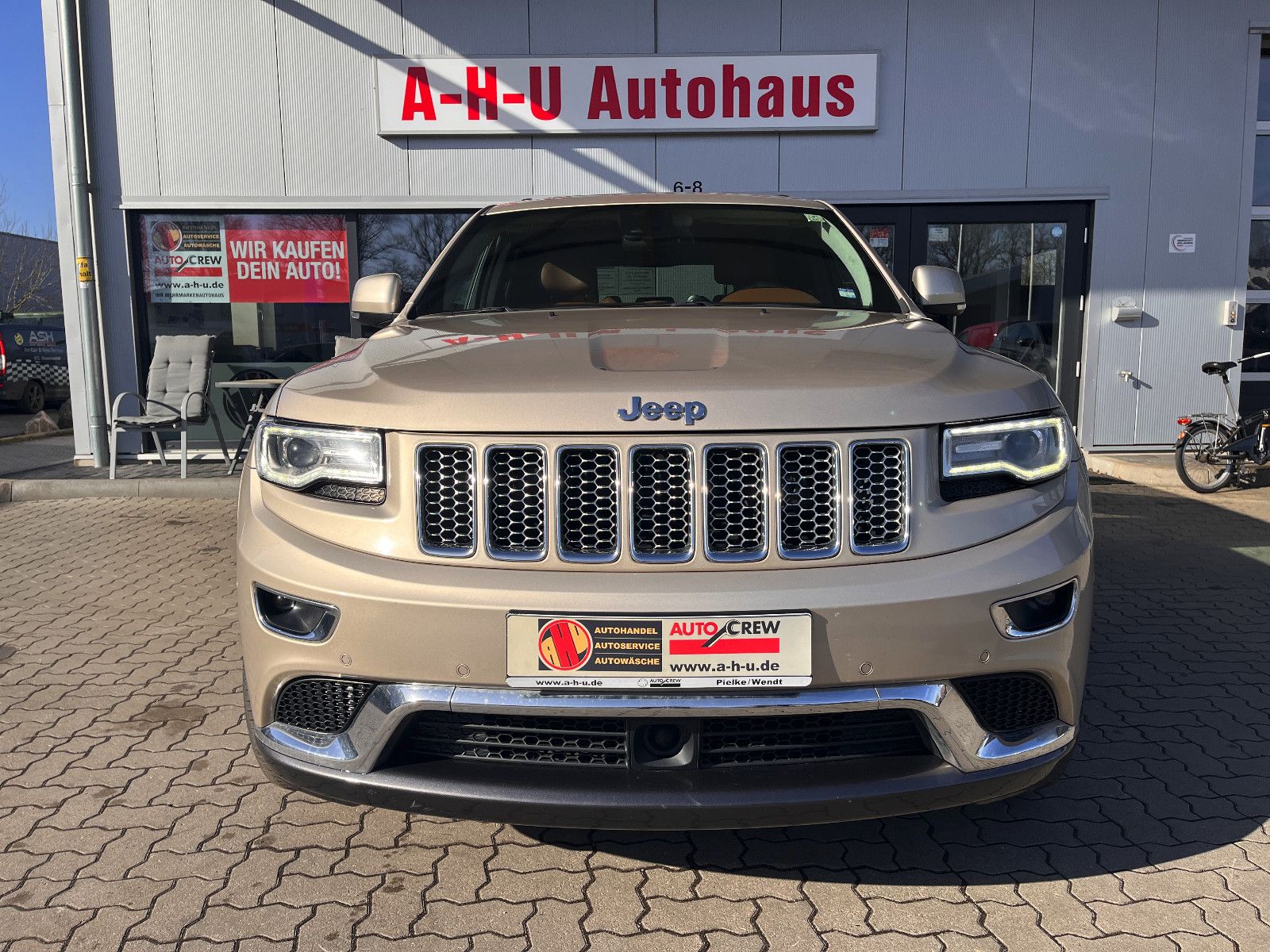 Fahrzeugabbildung Jeep Grand Cherokee 3.0 CRD Summit