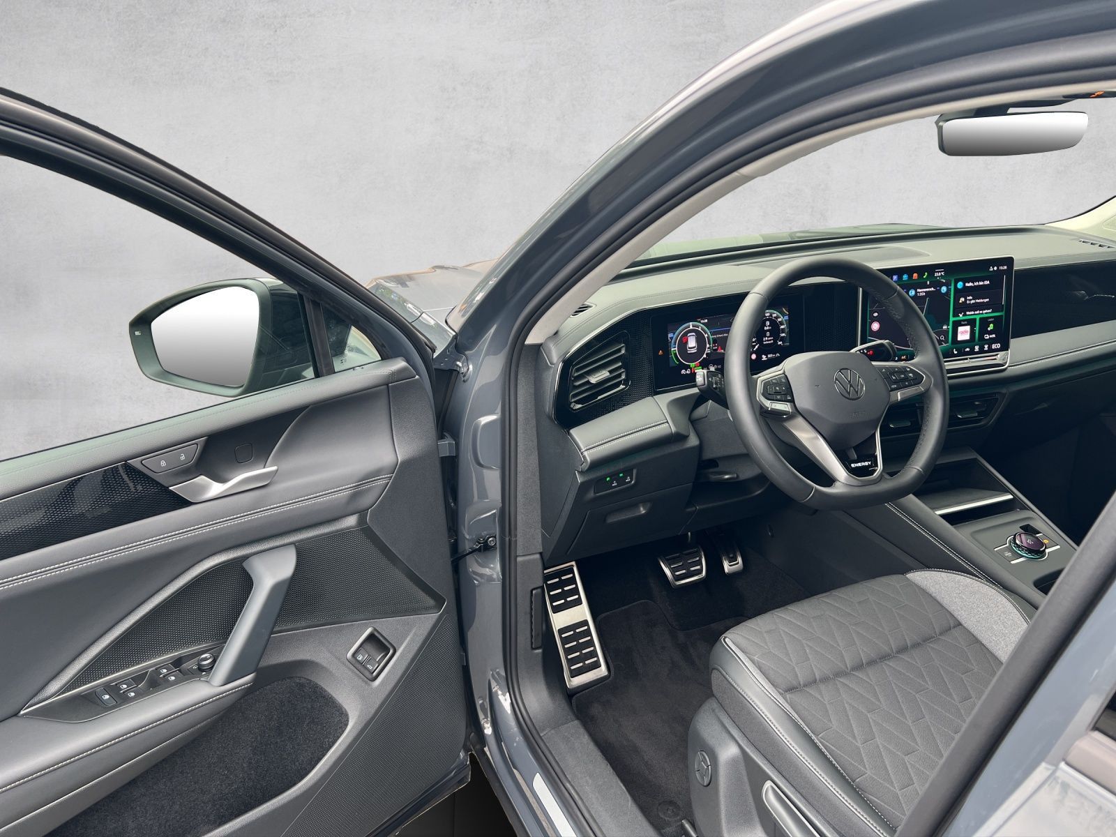 Tiguan Energy 1.5 TSI eHybrid DSG AHK*Navi*ACC