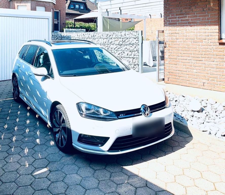 Image of Volkswagen Golf