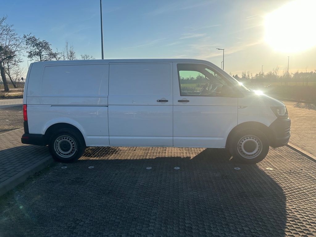 Image of Volkswagen T6 Transporter