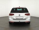 Volkswagen Passat Variant 2.0 TDI Elegance LED Navi ACC AHK - Volkswagen Passat Variant in Dresden