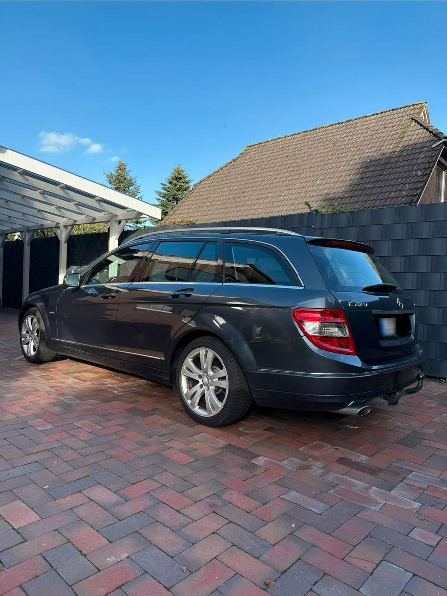 Mercedes-Benz C220 2010 — photo 6