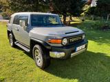 Toyota FJ Cruiser mit Standheizung - Toyota FJ: Cruiser