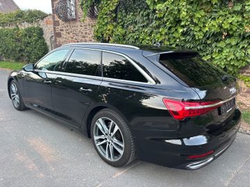 Audi A6 - 4