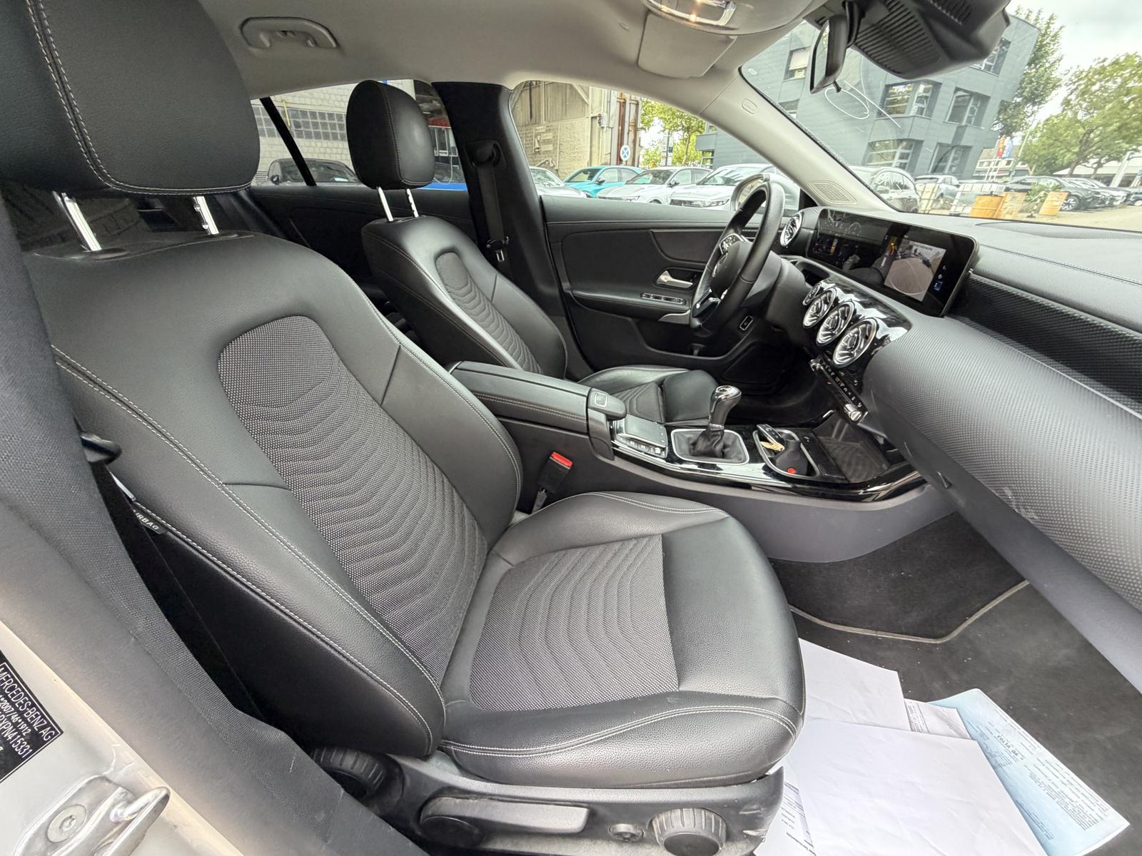 Mercedes-Benz CLA d Progressive STANDHEIZ., миниатюра 5