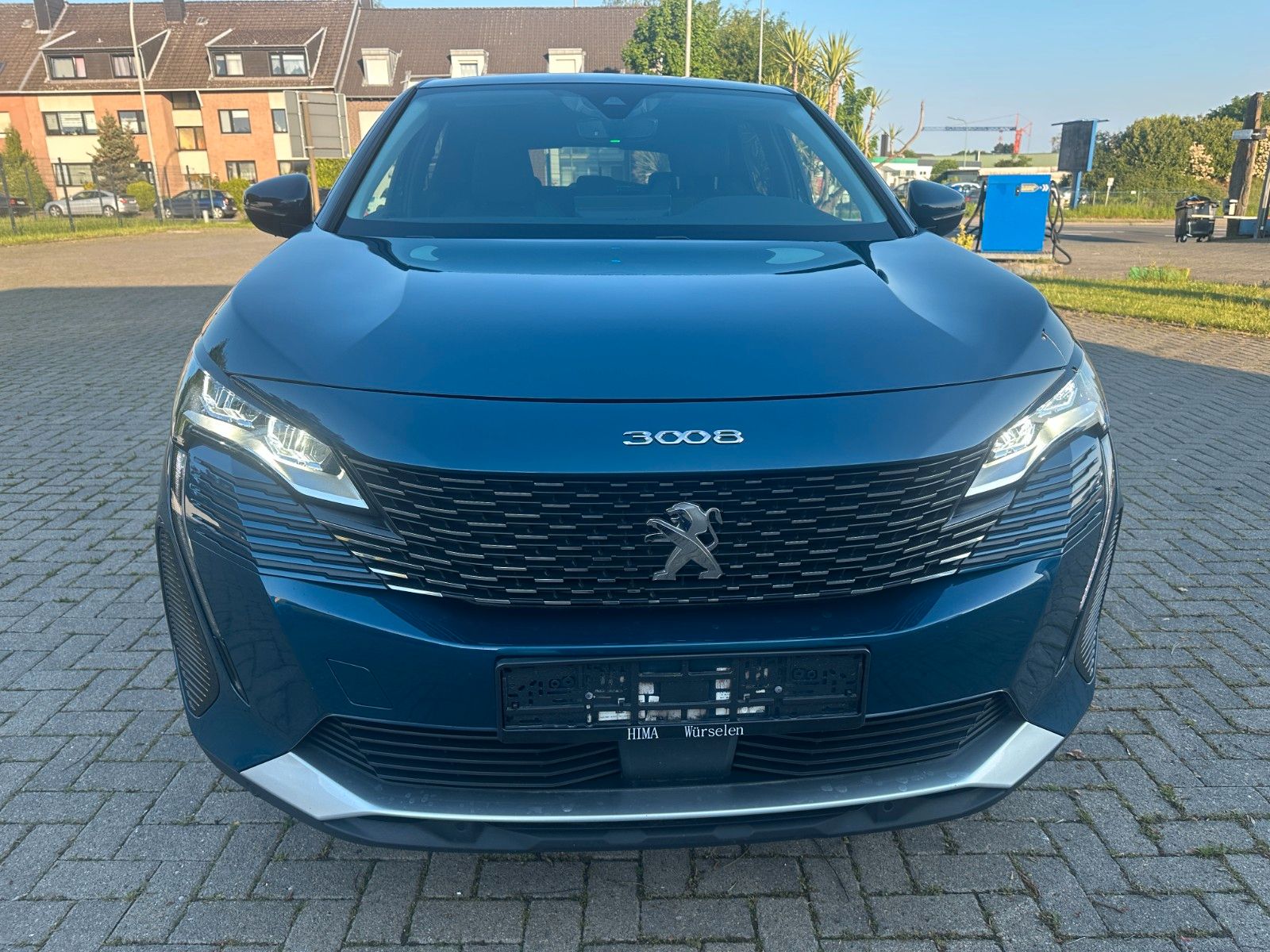 Peugeot 3008 Hybrid 225 Allure imagem 2