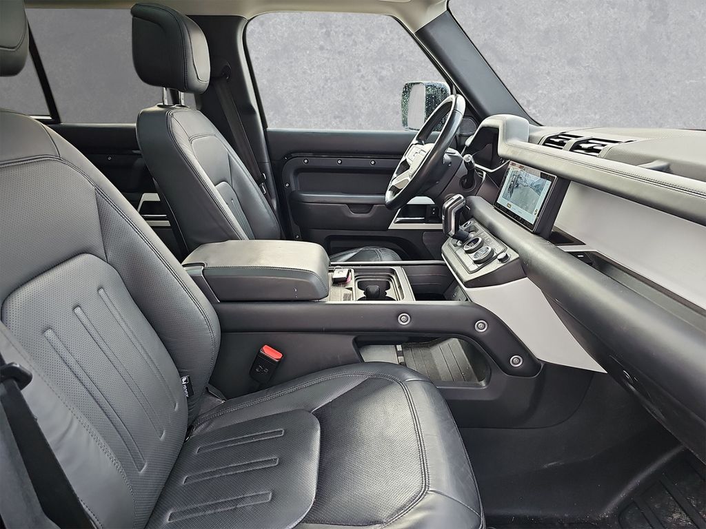 Land Rover Defender 110 D240 HSE