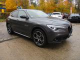 Alfa Romeo Stelvio Veloce Q4 Werksgarantie 08-2026 - Alfa Romeo Stelvio aus 2022
