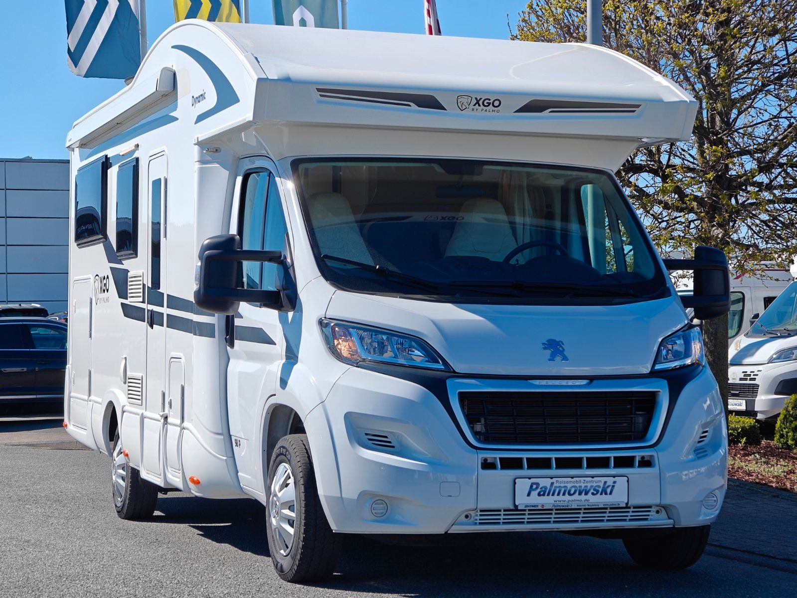 Fahrzeugabbildung XGO Dynamic 98 P  - SAT, TV, Markise, Luftfeder -