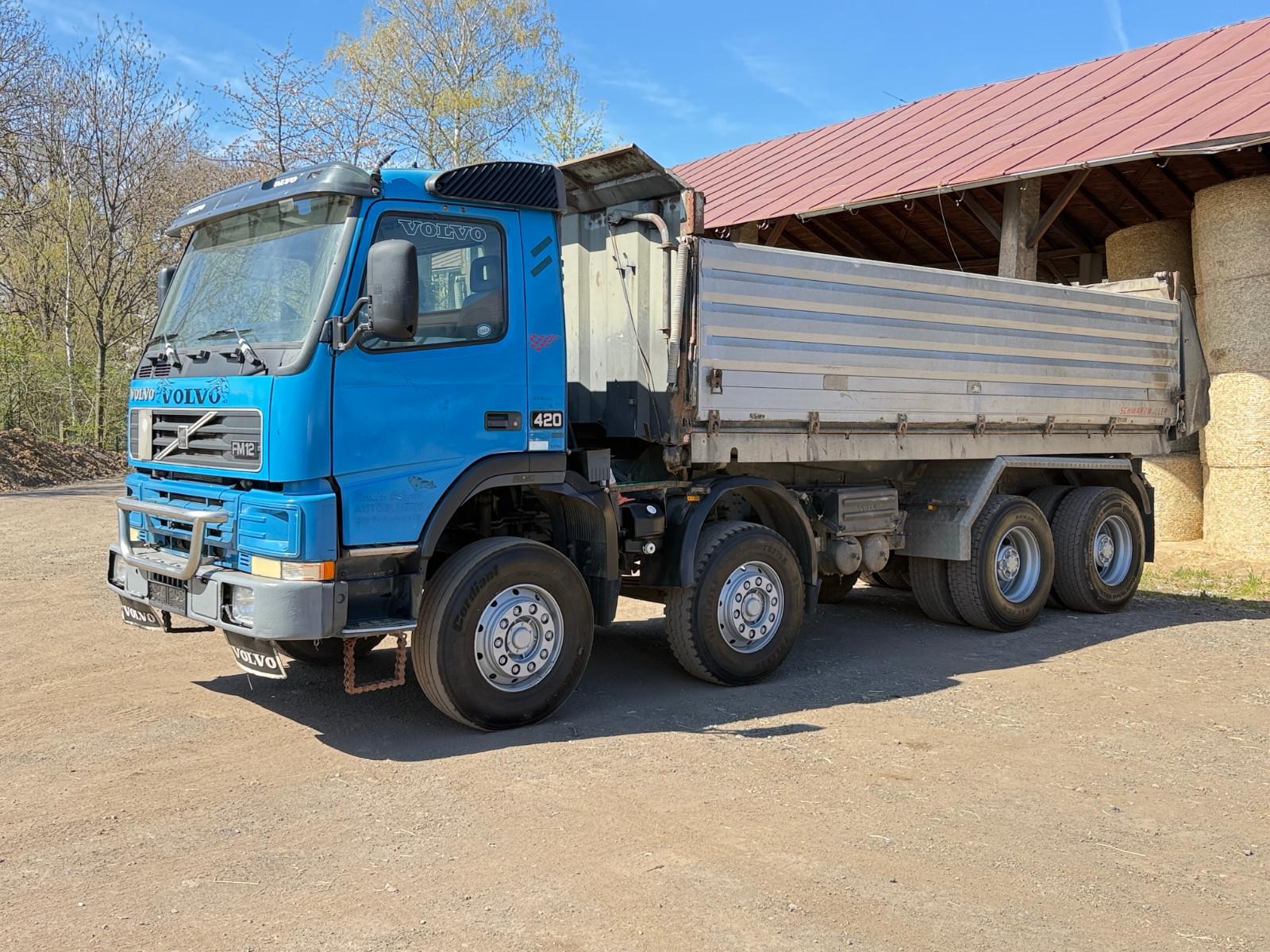 Volvo FM12 420 MANUAL 8X4 KIPPER EURO 3