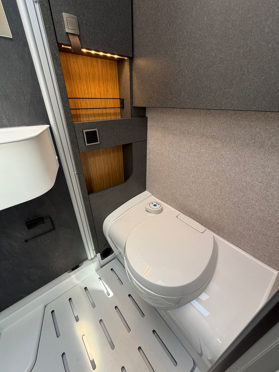 Fahrzeugabbildung HYMER / ERIBA / HYMERCAR ML-T 570 - Crossover - Modell 2027