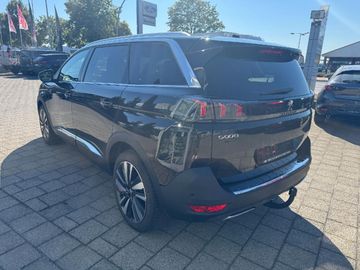 Peugeot 5008 GT AHKRückfahrkamera