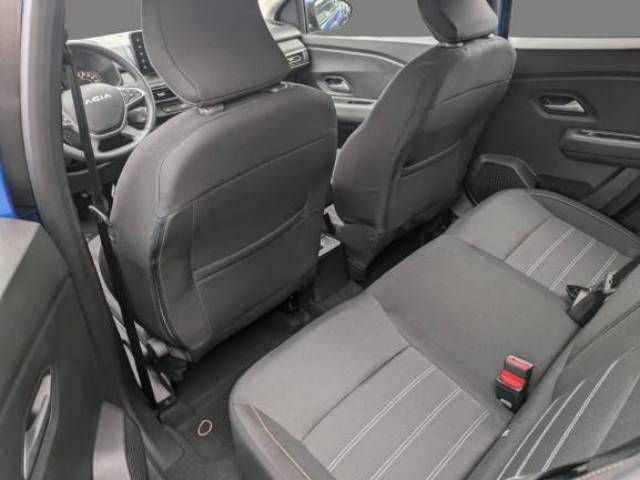 Fahrzeugabbildung Dacia Sandero Stepway Expression TCe 90