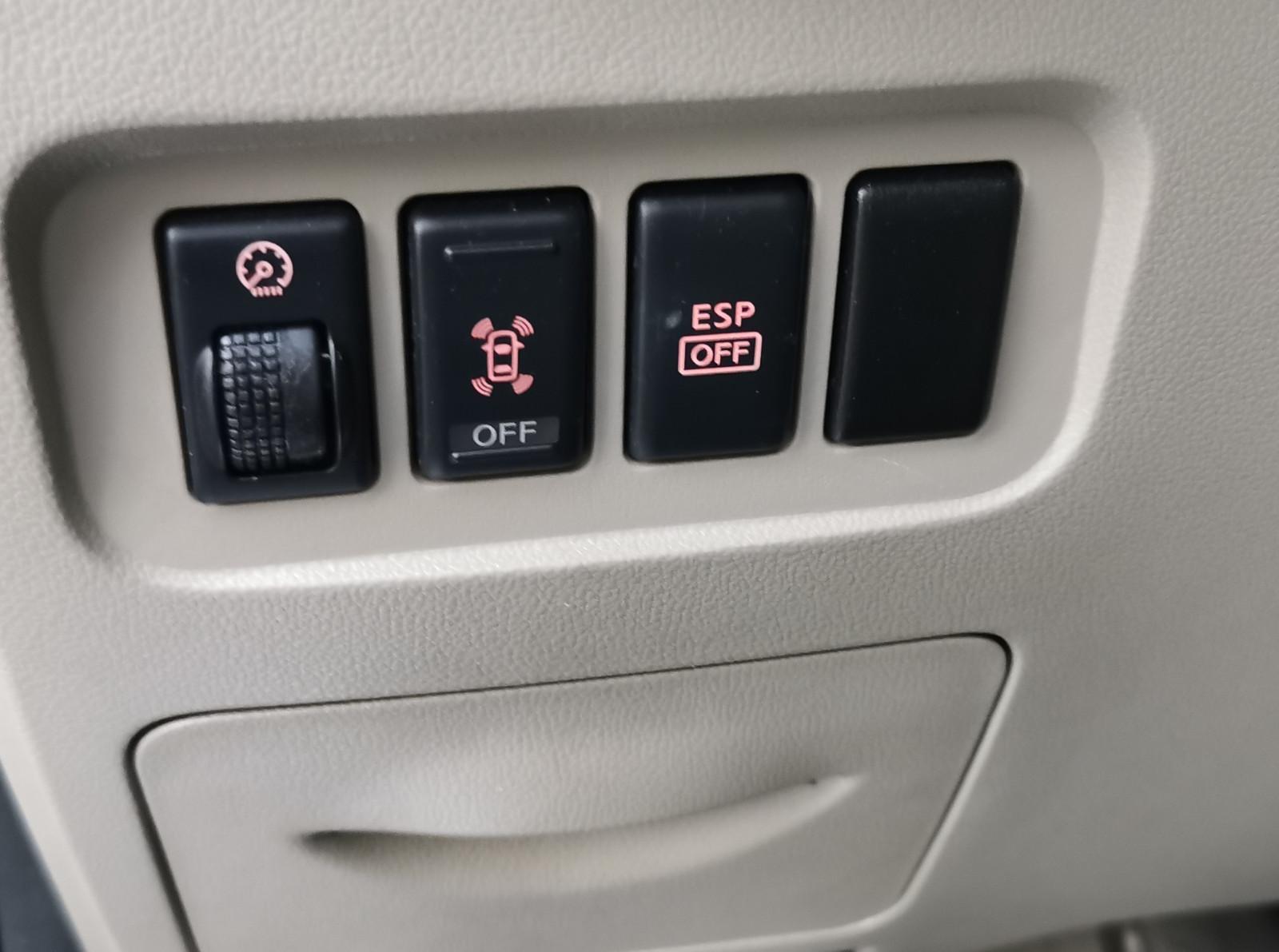 Renault Koleos 2009 — photo 23