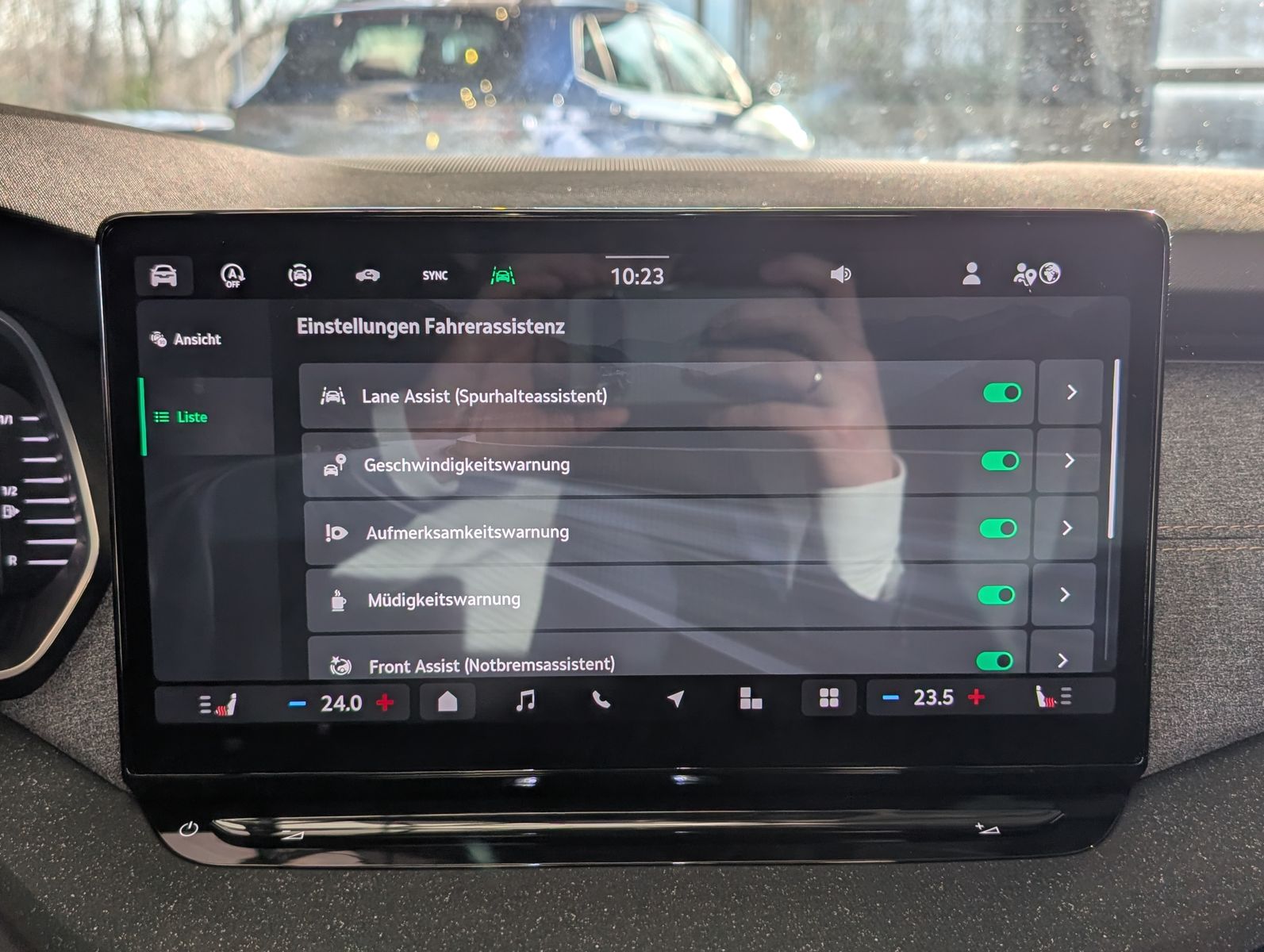 Fahrzeugabbildung SKODA Octavia 1.5 TSI mHEV DSG ACC Style-Paket AHK 17"