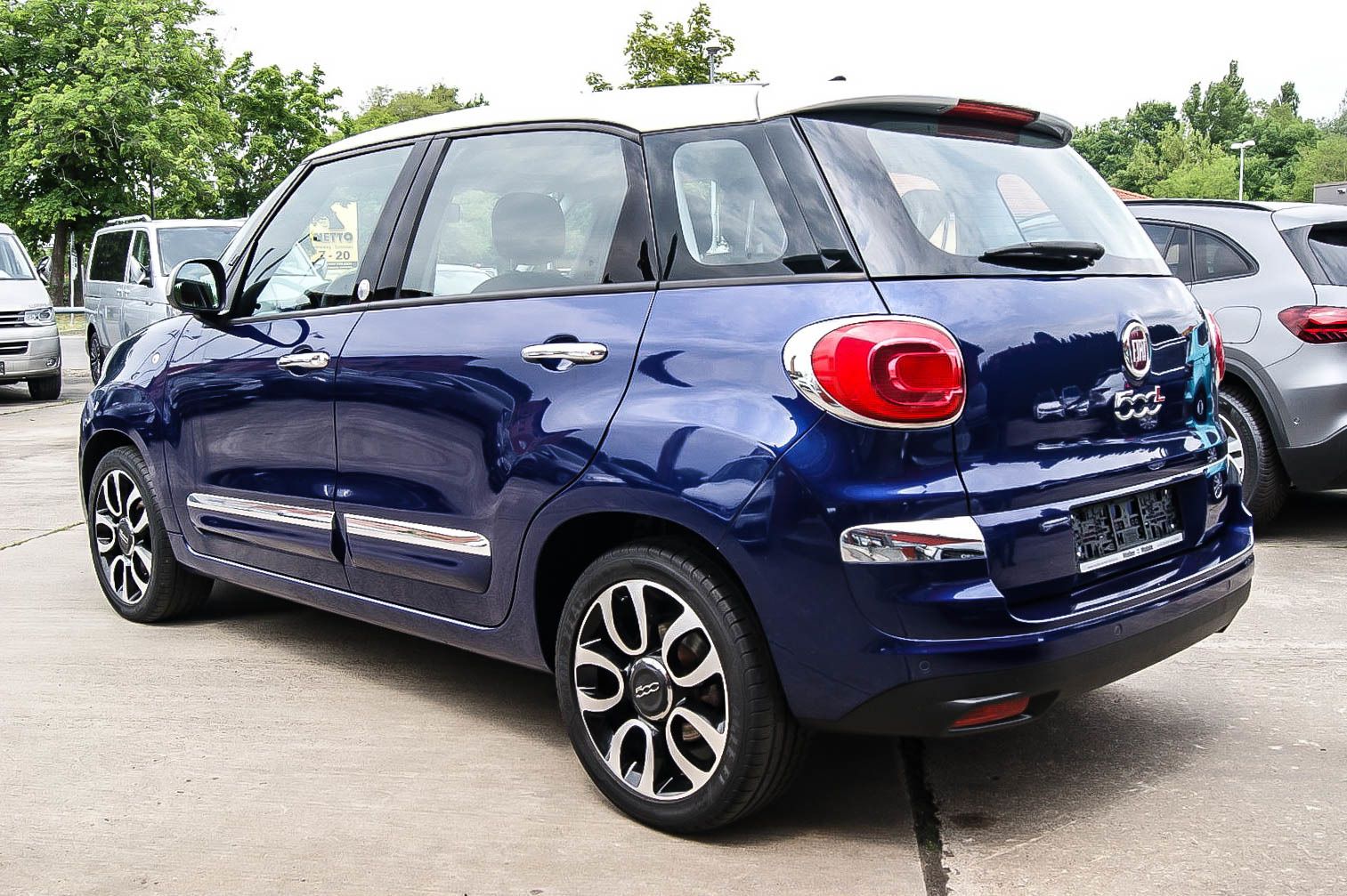 Fahrzeugabbildung Fiat 500 L 1.4T-Jet URBAN Pop-Star NAVI PDC 1.HAND