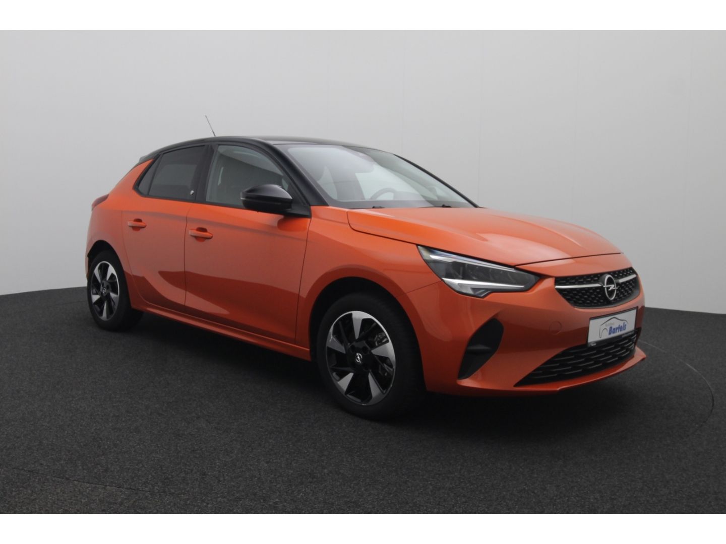 Fahrzeugabbildung Opel Corsa-e F Edition LED Kamera Einparkhilfe