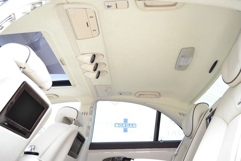 Fahrzeugabbildung Maybach Maybach 57s /18 500 KM/SONDERLACK/MODEL 2011