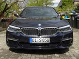 BMW M550i xDrive GSD B&W Laser SoftClose M-Proff - gebrauchte BMW M550 aus dem Jahr 2020
