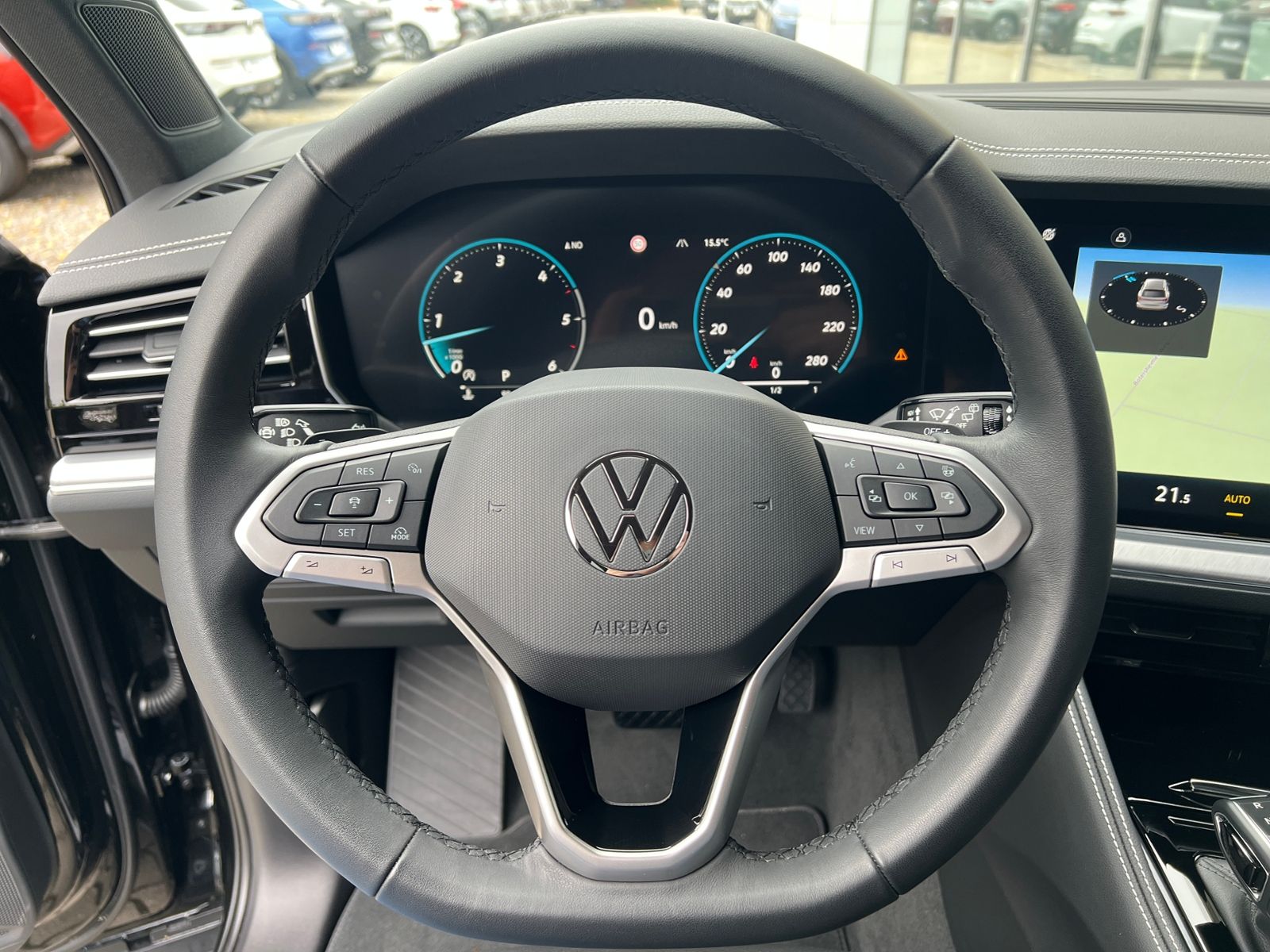 Fahrzeugabbildung Volkswagen Touareg 3.0 TDI 4MOTION *AHK, Luft, Leder, ACC,