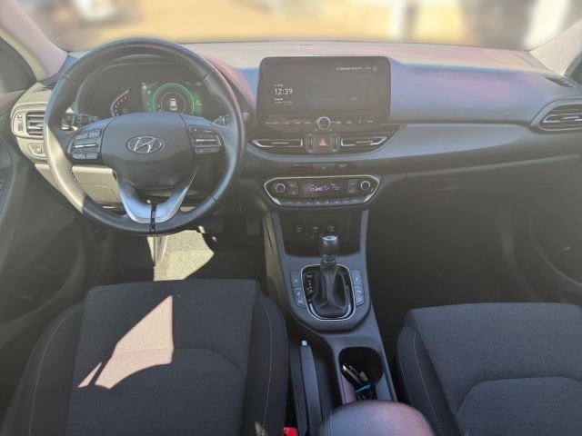 Fahrzeugabbildung Hyundai i30 Trend Mild-Hybrid 1.0 T-GDI +KLIMA+RFK+NAVI+