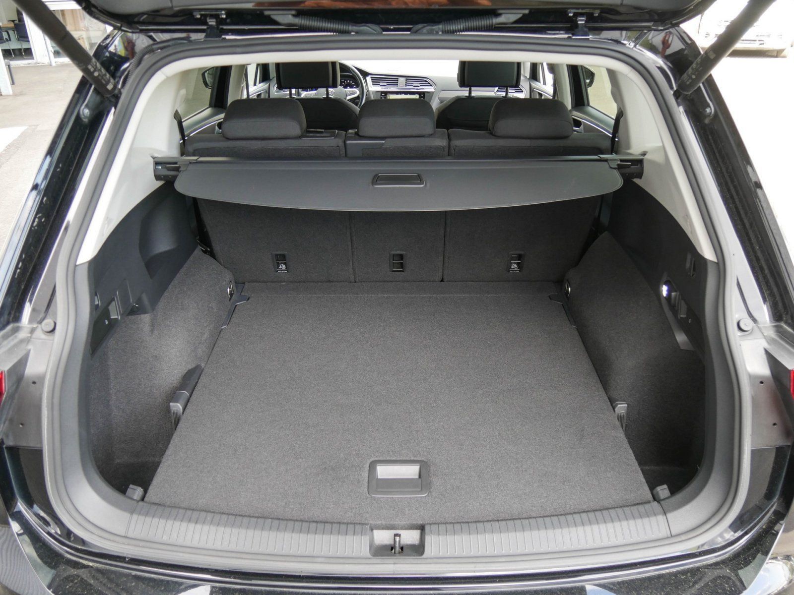 Volkswagen Tiguan Allspace - Bild 13