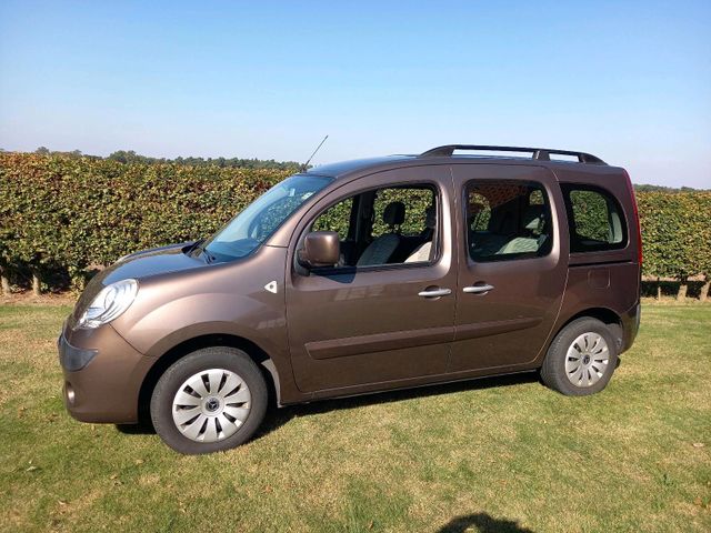 Renault Kangoo 1,6 16V Happy Family