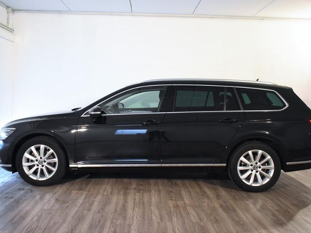 Passat Variant ELEGANCE 2.0 TDI DSG REAR VIEW MA